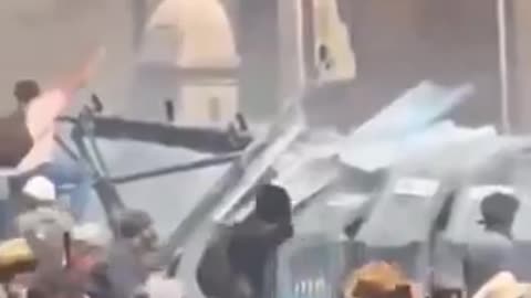 Unrest in Mexico has seen crowds storm the wall outside C Sheinbaum's Presidential Palace in Mexico