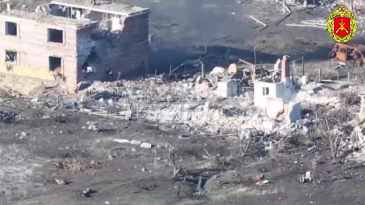 Russian Troops Storm the Village of Verkhnekamenskoye