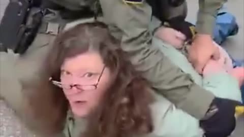 WGN-TV producer detained during ICE enforcement action in Lincoln Square