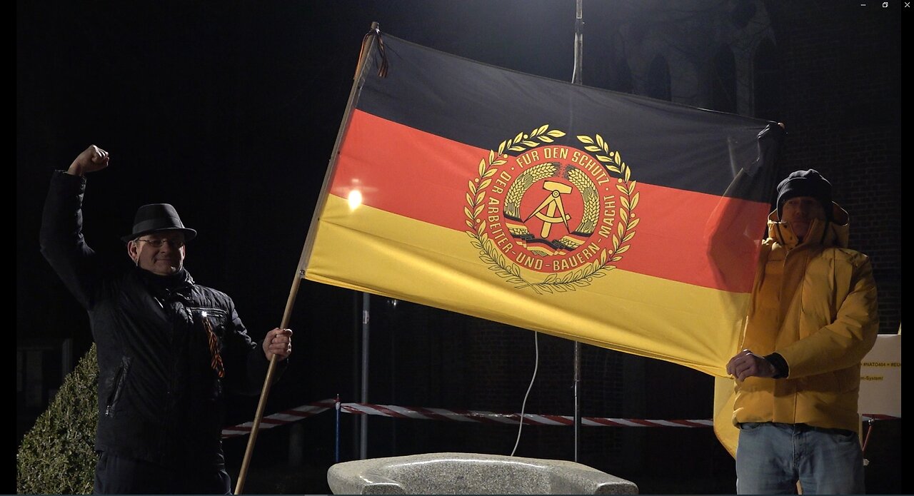 Unsere Neue Deutsche Demokratische Republik #DDR9000