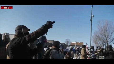 BREAKING: The protests continue in Minneapolis. The Protesters are so dramatic.