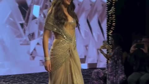 Aneet Padda In LAKME FASHION WEEK-2025