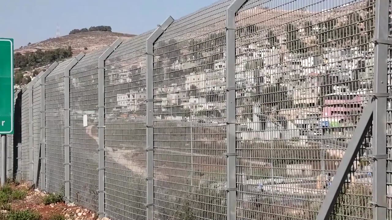Israel's new roads are isolating Palestinian villages in the West Bank