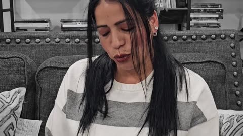 ✨Si tu fe hoy se siente pequeña, ora, cree y aférrate a la Palabra de Dios 📖💫