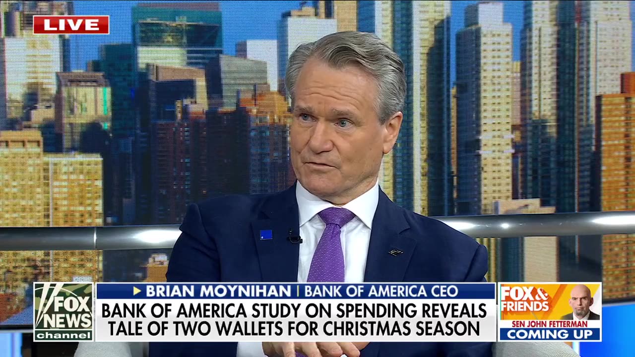 Experts predict decrease in holiday spending