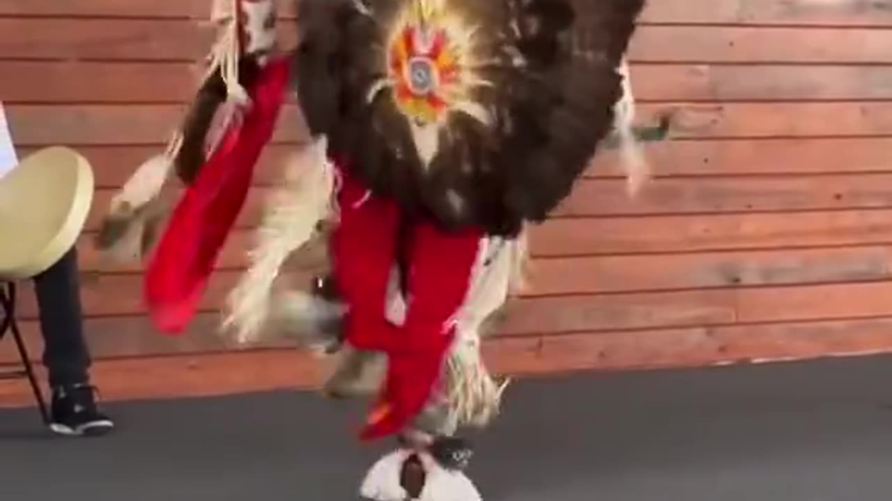 Red apache dance