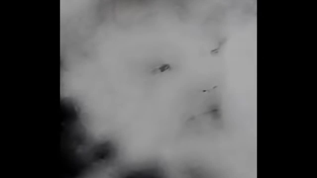 Human faces appear in clouds, smoke & water - Scrying, divination, ITC