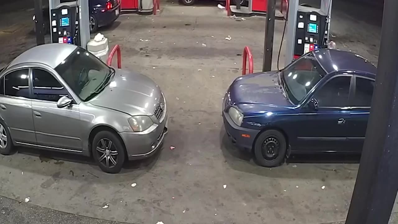 Sh00ting in the gas station Memphis Tennessee