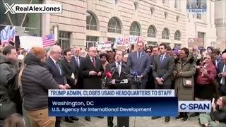 Watch Panicked Democrats Surround The USAID