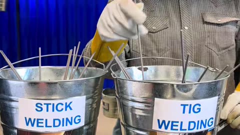 Stick 🆚 TIGWhich bucket are you choosing?