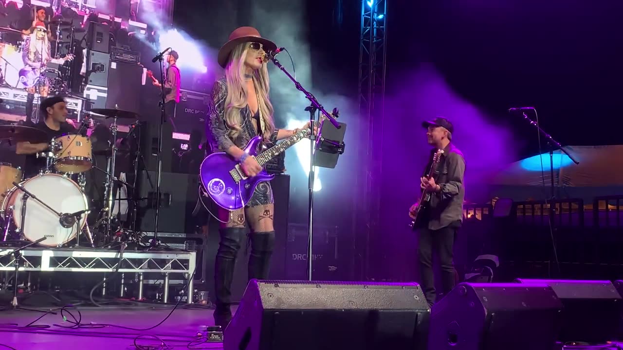 Orianthi - Live