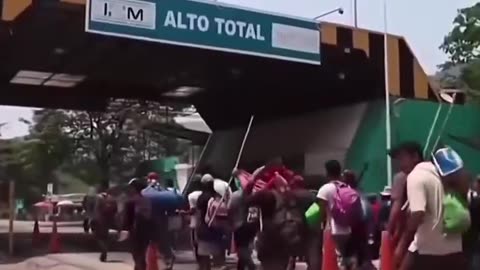 So Mexico is also DEPORTING illegal immigrants..