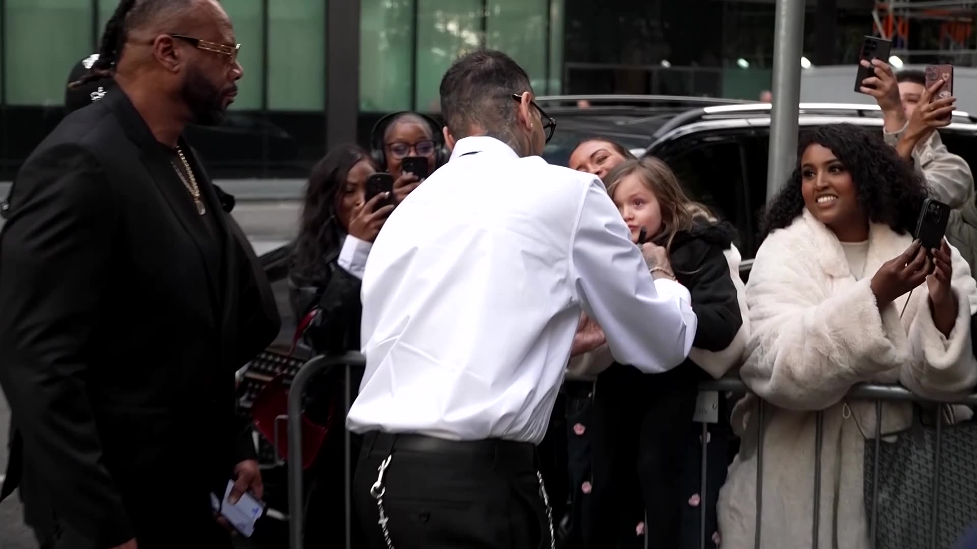 Singer Chris Brown arrives at court for assault-charge hearing