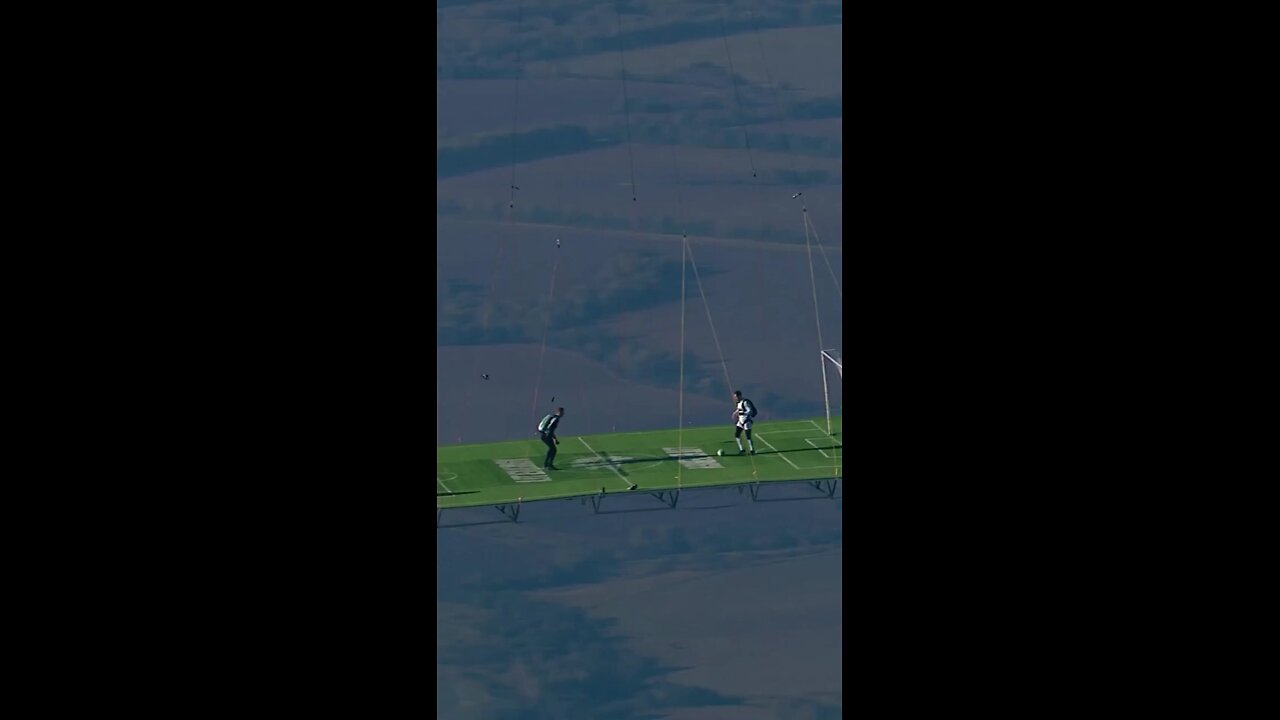 World’s First Soccer Match 1,800m Under a Hot Air Balloon!