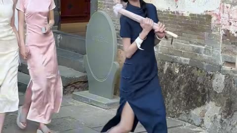 Literally UNSTOPPABLE! | Petite Jet Black Bodycon Dress Sensual Ramp Walk - Daily Beauty EP 459