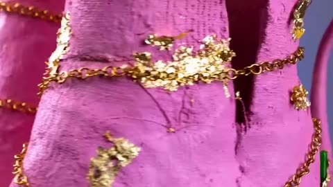 Wait Until You See What They Did With Plaster Bandages — It's Surprising