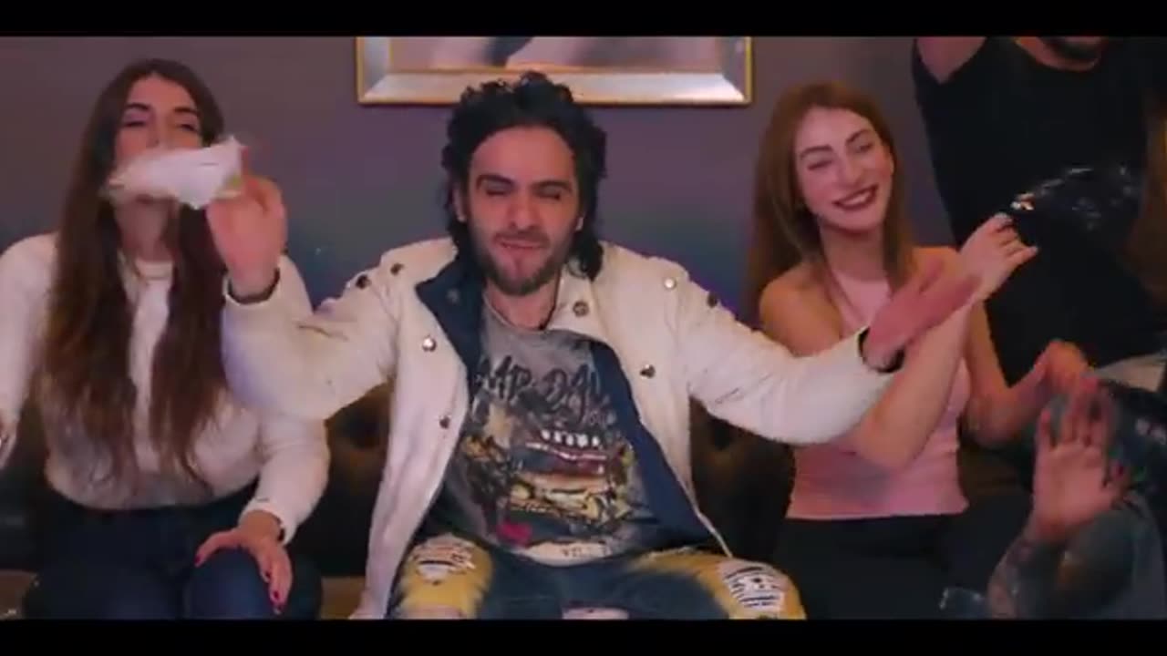 İsmail YK - Paldır Küldür Halay