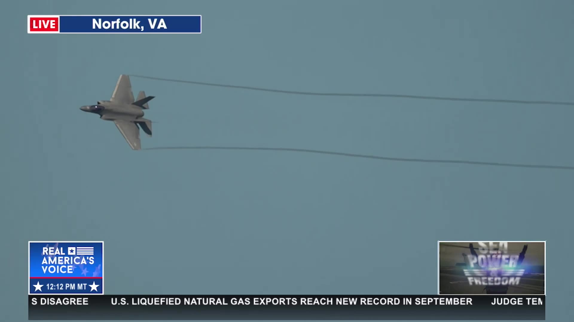 POTUS WATCHES DOGFIGHTING