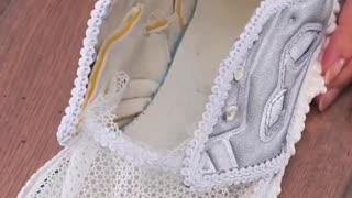 When your shoes quit on you - these hacks save the day 👟🛠️