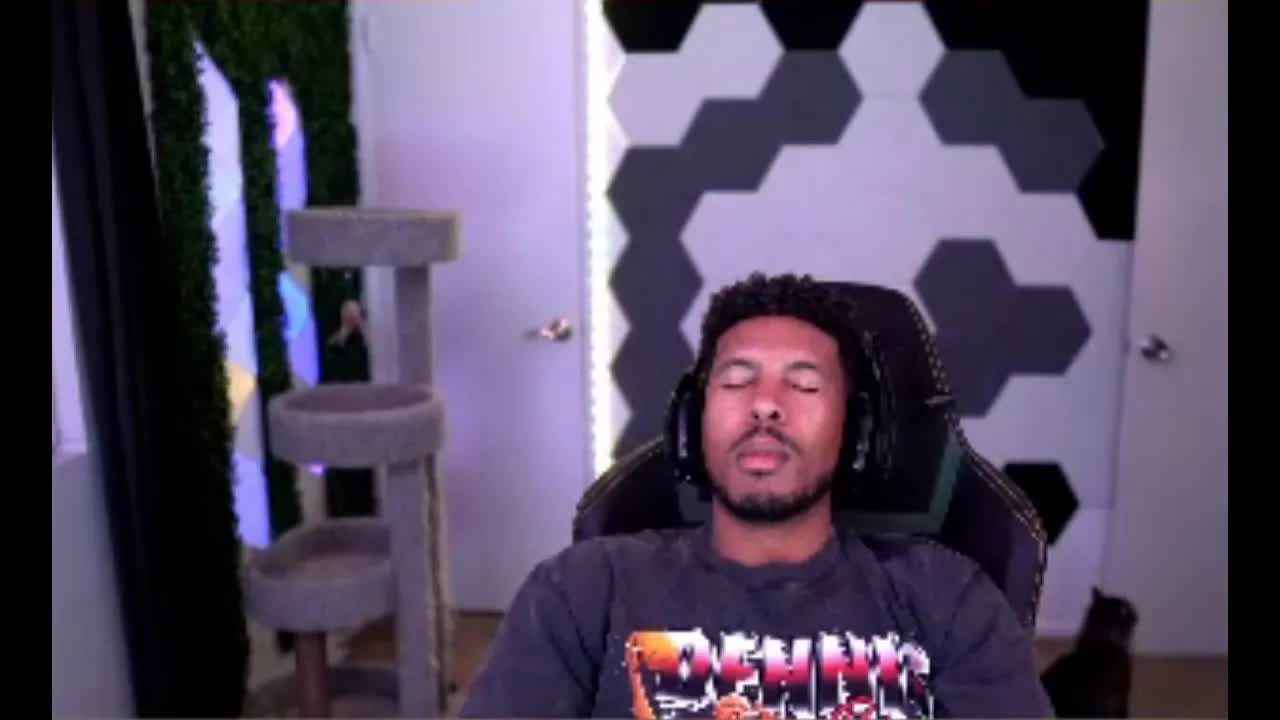 LTG Gets Woken Up On Stream