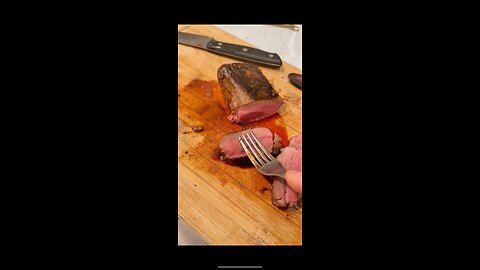 Alex Jones shows you how to cook venison #deermeat #tenderloin #cooking #comedy #alexjones