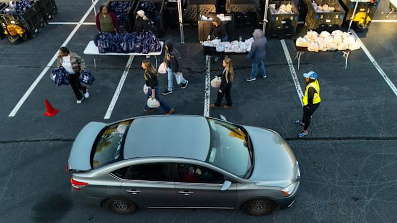 Uncertainty over Federal Food Aid Deepens as Shutdown Fight Reaches a Crisis Point