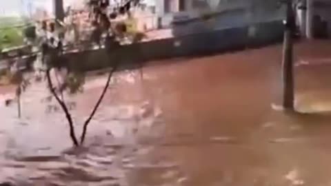 Heavy Flooding Due To Extreme Rainfall On Av. Bernardo Vasconcelos, 12/13/2025