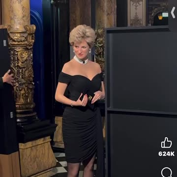 Lady Diana enters the Grévin Museum