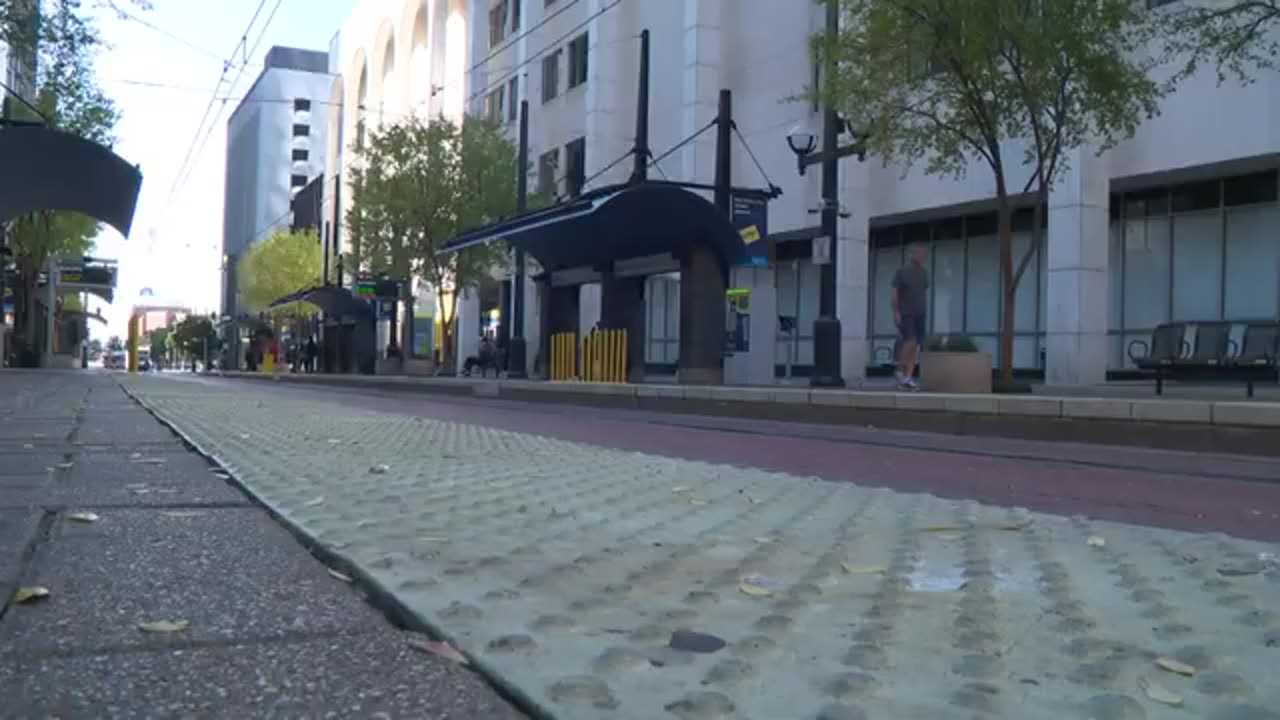 Dallas police searching for suspect after a shooting on a DART train