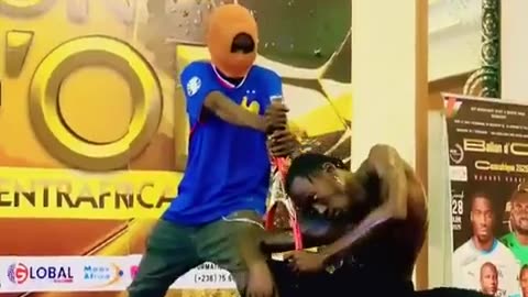 😮💪 He Fits His Whole Body Through a Tennis Racket! | FeedMyCuriosity