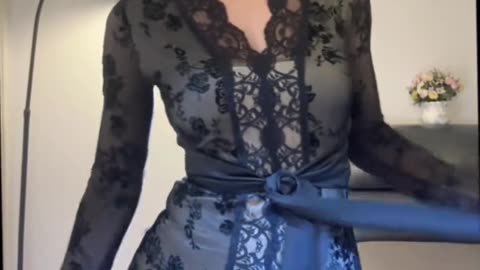 EXTREME Cuteness Warning! | Japanese Blue Yoga Pants Seductive Sensual Sway - Daily Beauty EP 544