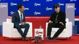 Elon Musk Wields Blinged-Out Chainsaw at CPAC: A Dazzling Gift from Argentina’s Milei