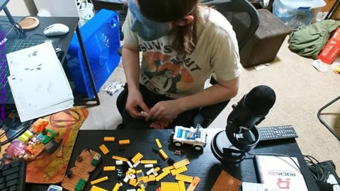 Watch me build a lego set (Animal crossing lego)