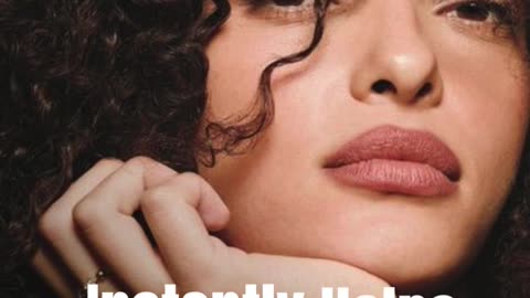 AVON BEST SELLER. Organist with Coconut + Peptides All-In-One Leave-In Conditioner