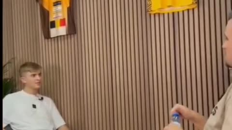 Oganesjan křivě obviňuje