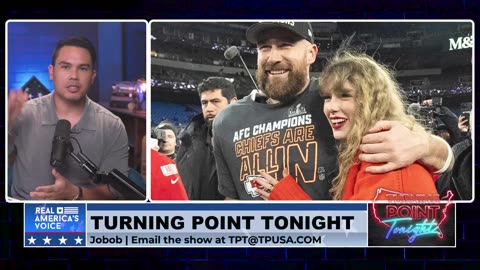 Is Taylor Swift Drifting Rightward Politically?