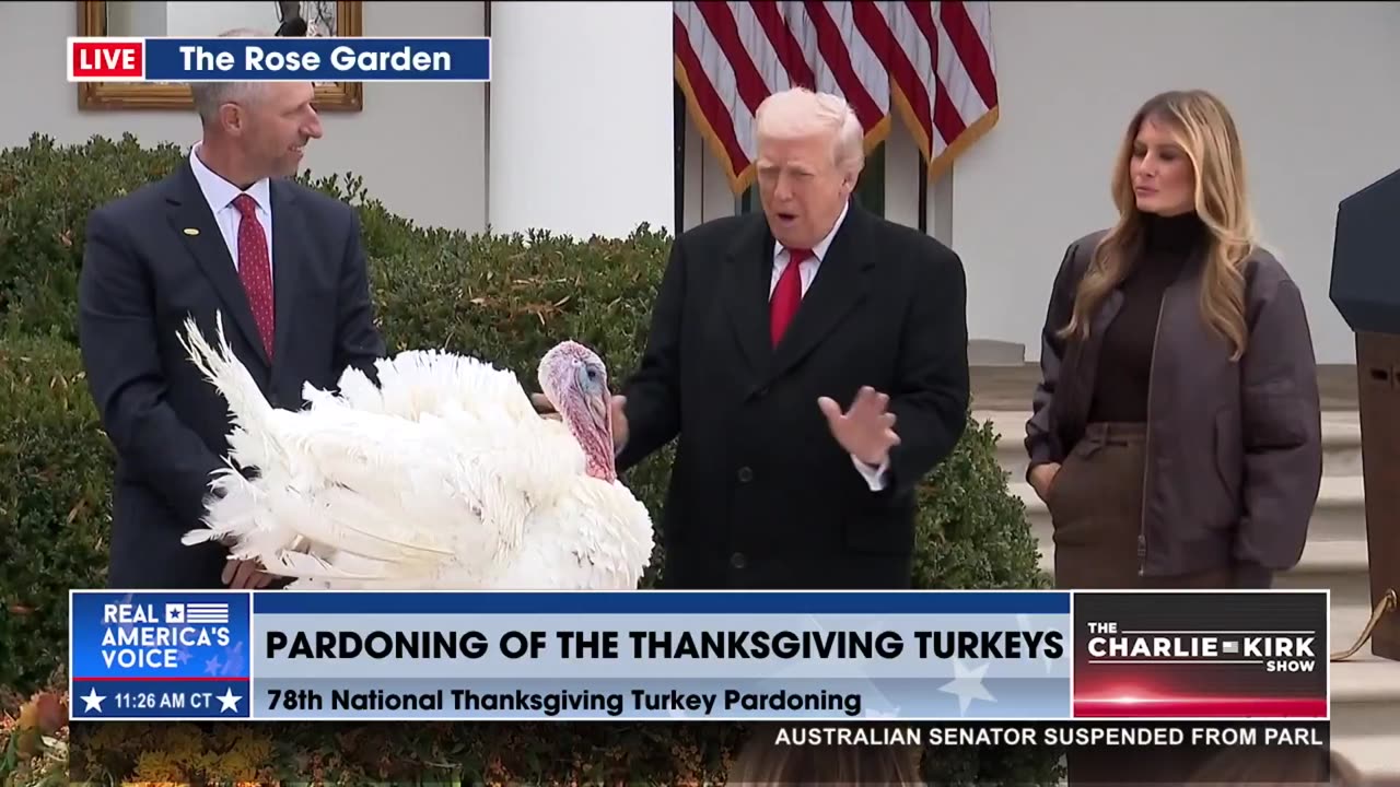 POTUS PARDONS TURKEYS