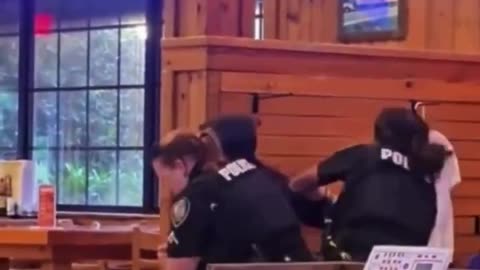 It's a Good Thing There Was a Large Man Around to Help Two Female Cops Subdue This 140 lb Dude