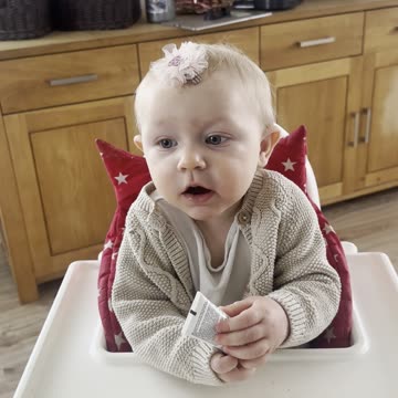 Baby Kayla Talking — But What Is She Saying?! 😆🍼