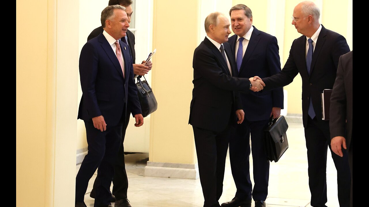 LIVE: Uschakow berichtet über Putins Gespräch mit Witkoff