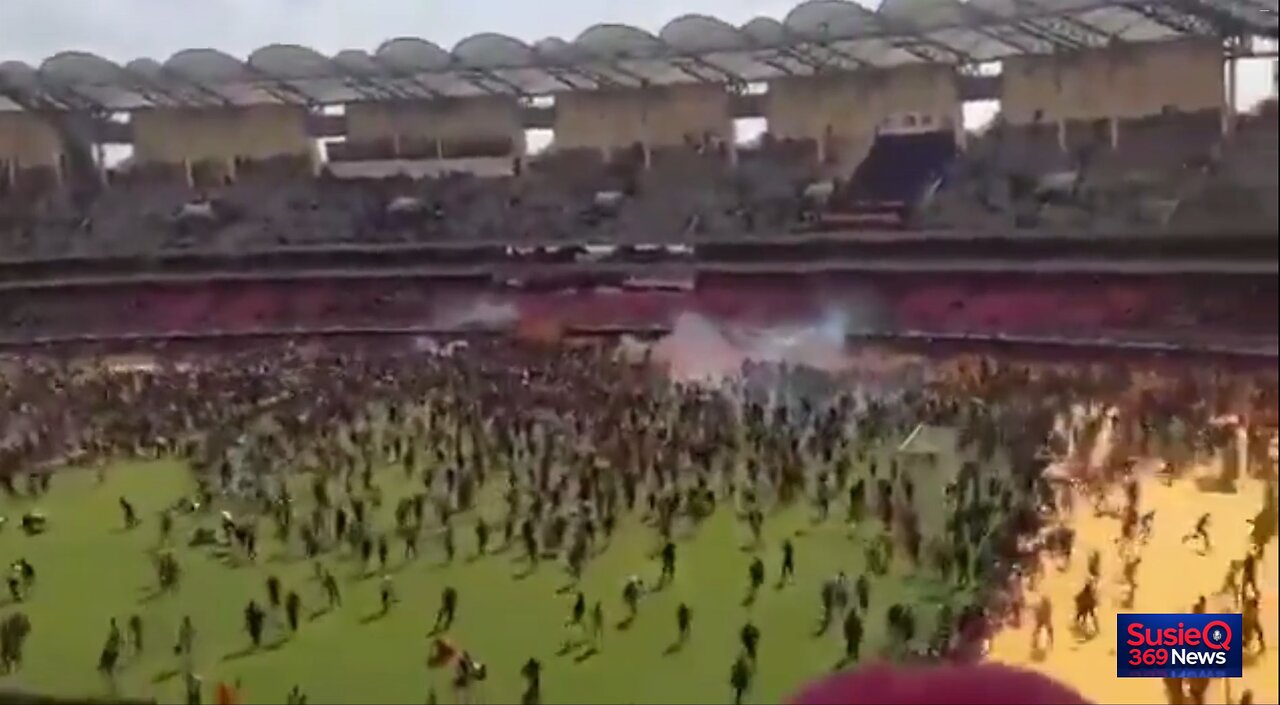 Kenya police opened fire at Kasarani Stadium during former PM Raila Odinga’s funeral