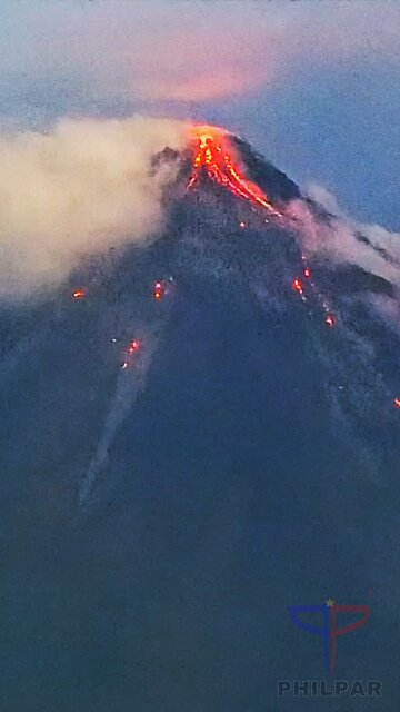 Mayon Volcano Time-Lapse | January 23, 2026