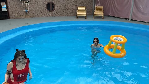 Swimming-Basketball-in-the-pool