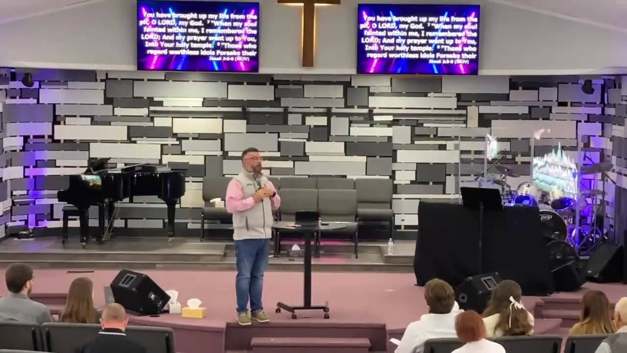 How to Get Out of Hell The Power of a Thankful Heart 🔥🙌 - Senior Pastor Brandon Martin