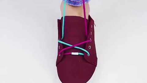 4 WAYS TO TIE SHOELACES