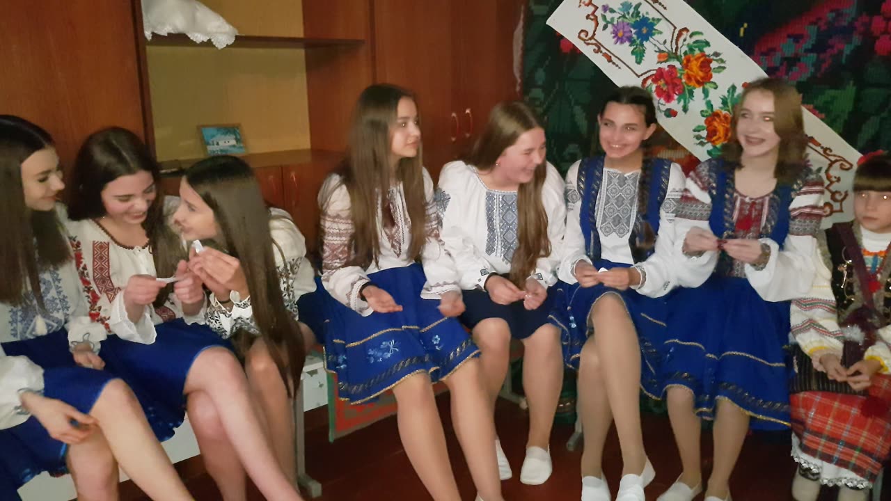 Șezătoare de Sfântul Andrei la Liceul din Vancicăuți 3/5