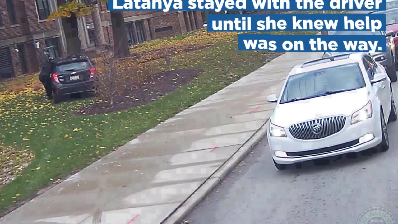 Milwaukee MCTS bus driver quickly springs into action to help driver in distress