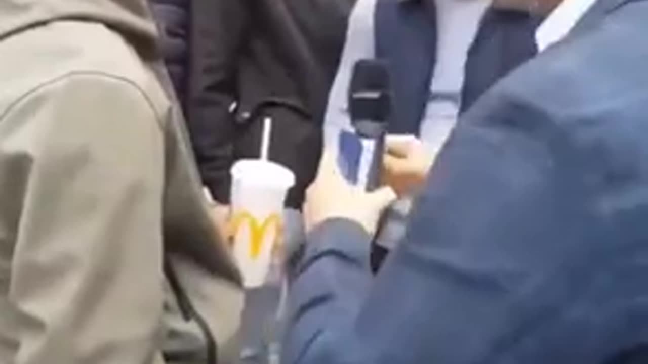 Pakistani migrant attacks Tommy Robinson and is quickly educated by British patriots