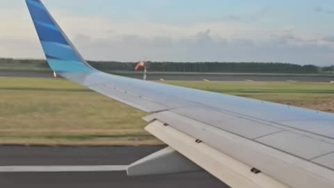 Descent Through the Clouds – Airplane Cabin Landing View | Part 3