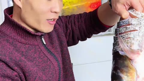 天冷了，铁锅炖大鱼搞起来 #抖音美食创作者 #抖音美食推荐官 #天冷吃点啥 #铁锅炖鱼